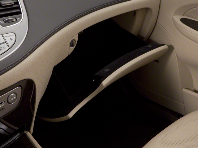 2010 Hyundai Genesis 4dr Sdn 3.8L V6