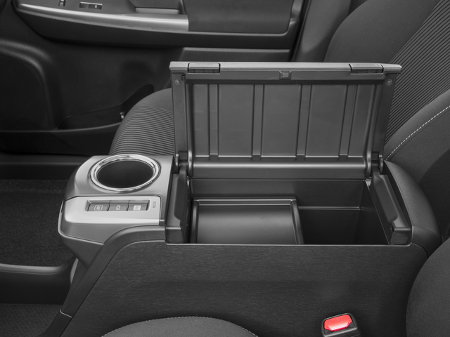 2017 Toyota Prius v Four