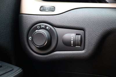 2017 Jeep Cherokee Sport