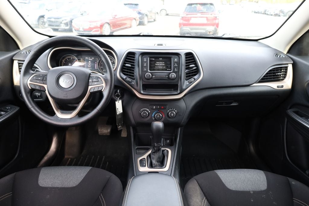 2017 Jeep Cherokee Sport