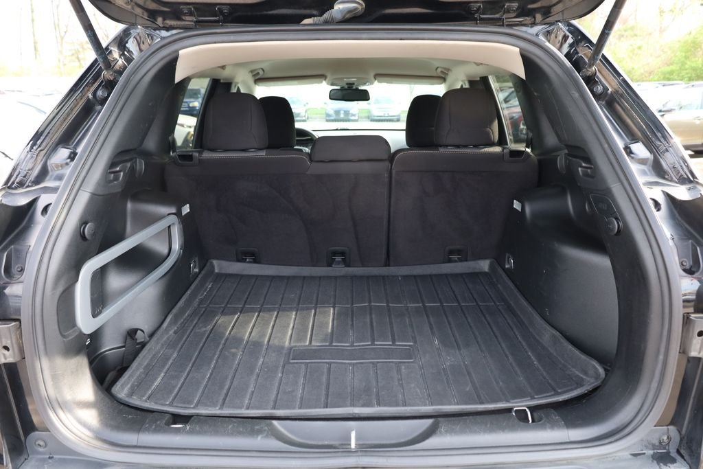 2017 Jeep Cherokee Sport