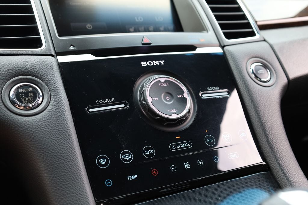 2015 Ford Taurus Limited