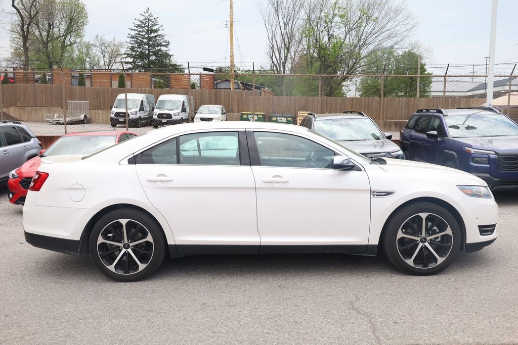 2015 Ford Taurus Limited