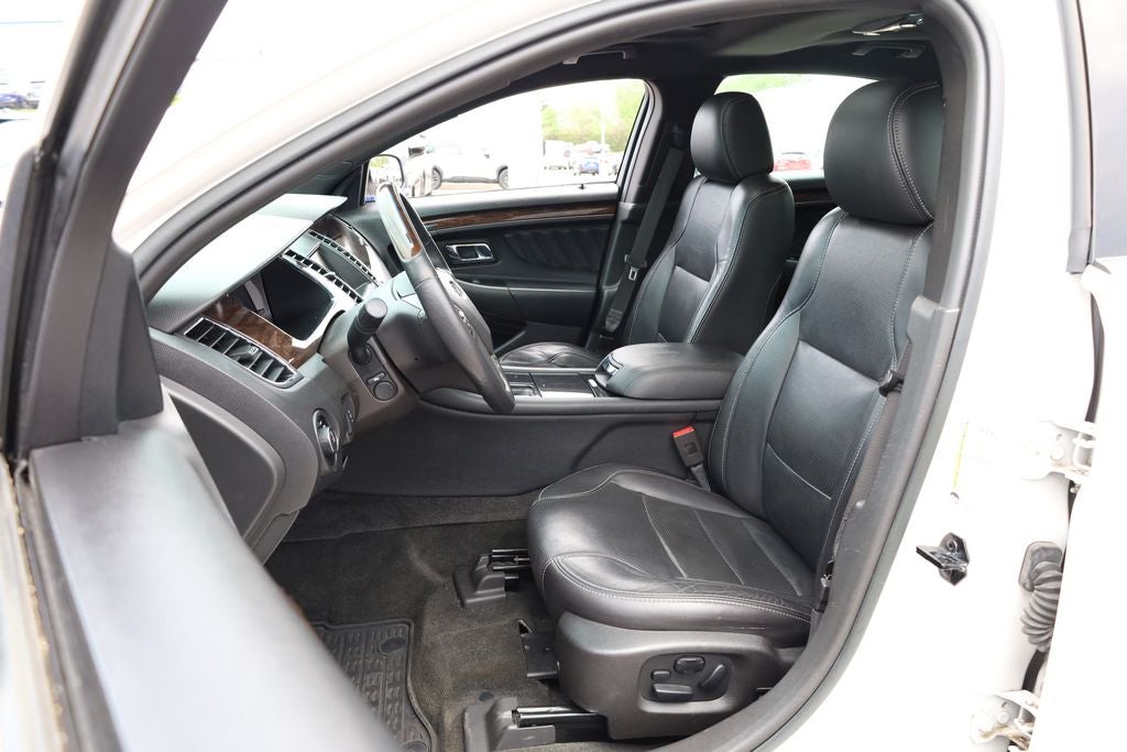 2015 Ford Taurus Limited