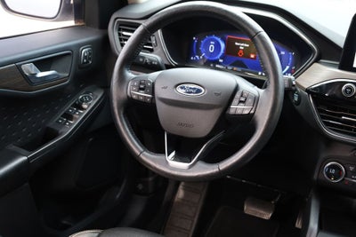 2020 Ford Escape Titanium Hybrid