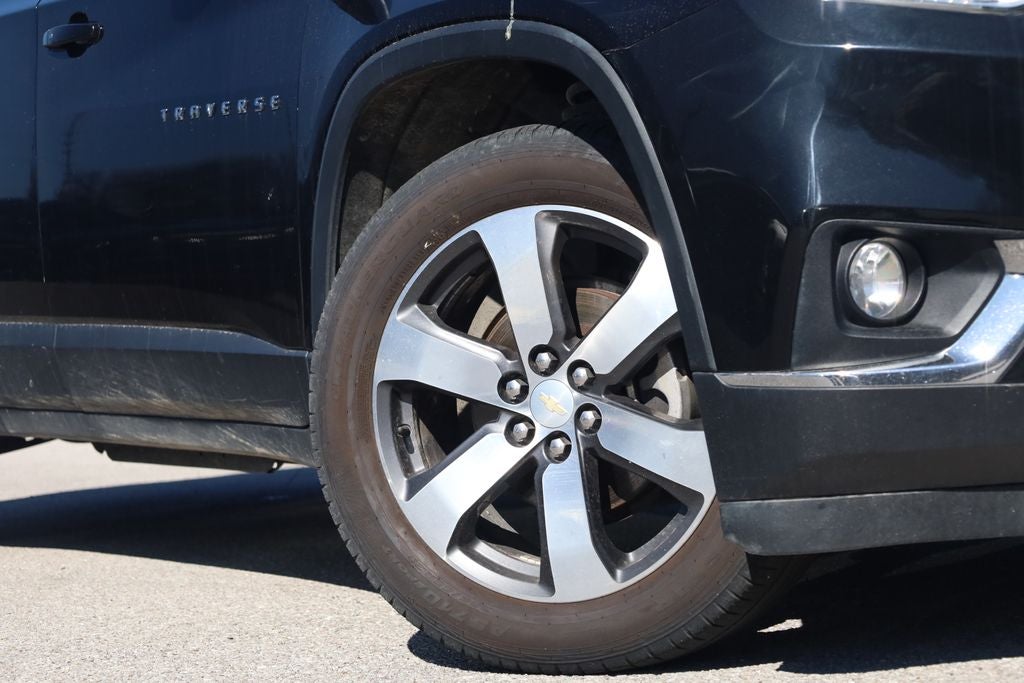 2020 Chevrolet Traverse LT Leather