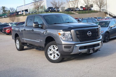 2024 Nissan Titan XD SV