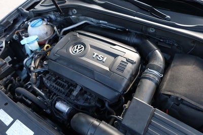 2016 Volkswagen Passat 1.8T SE