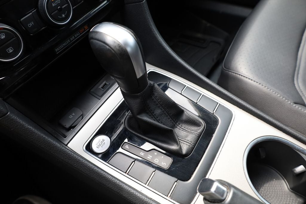 2021 Volkswagen Passat 2.0T SE