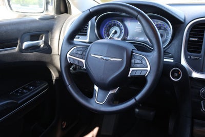 2016 Chrysler 300 Anniversary Edition