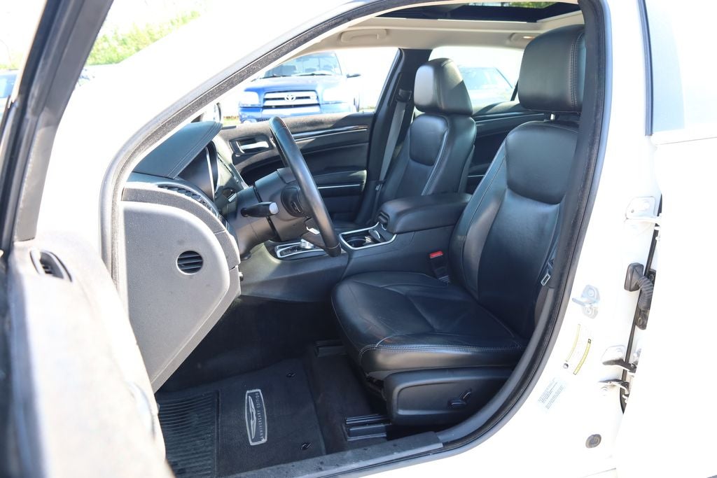 2016 Chrysler 300 Anniversary Edition
