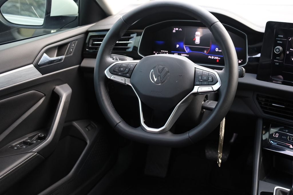 2025 Volkswagen Jetta S