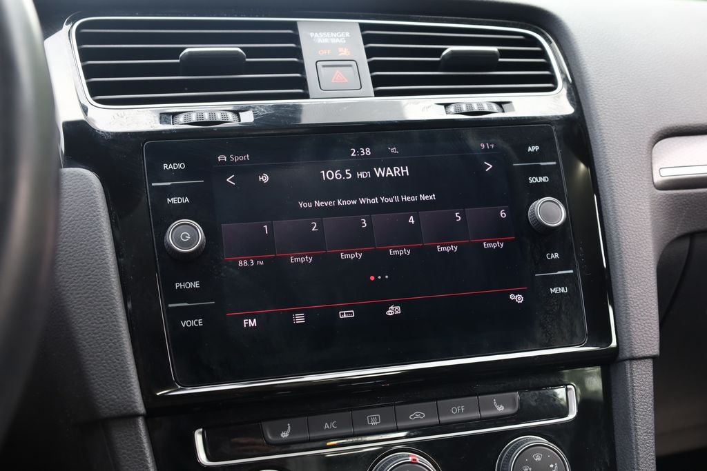 2019 Volkswagen Golf GTI SE