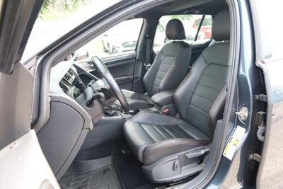 2019 Volkswagen Golf GTI SE