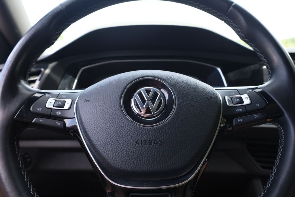 2019 Volkswagen Jetta R-Line