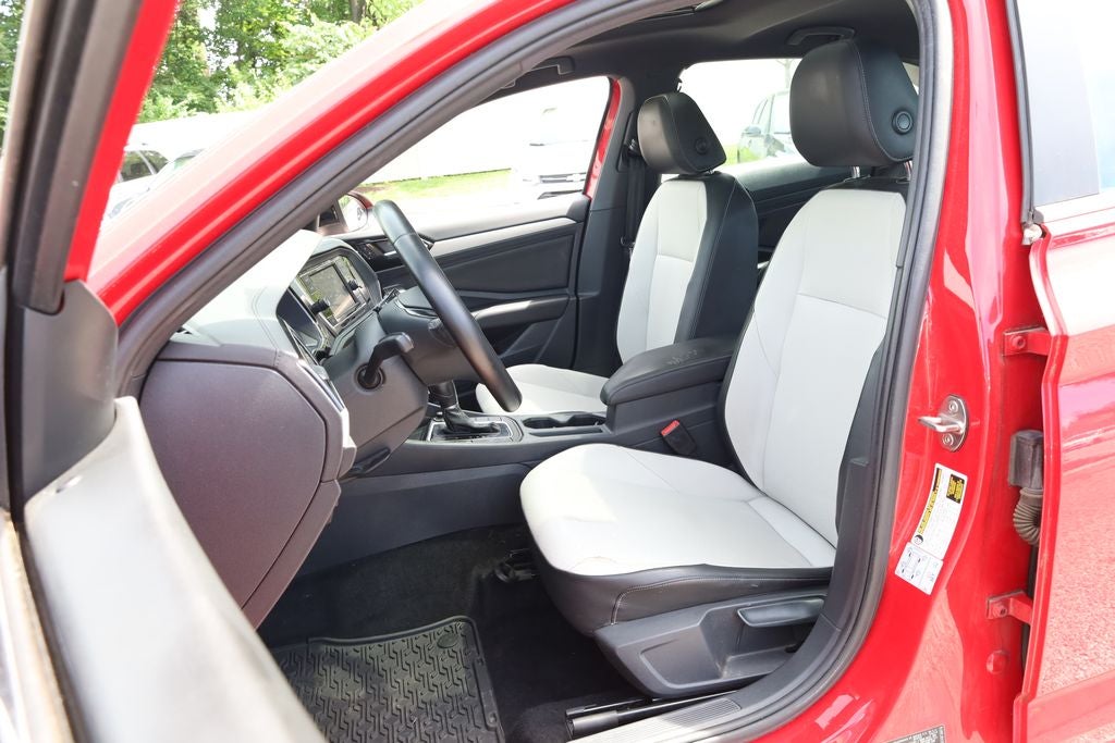 2019 Volkswagen Jetta R-Line