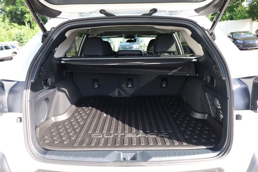 2025 Subaru Outback Touring