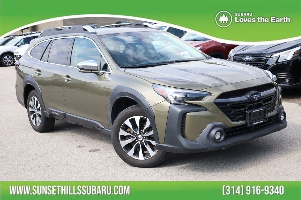 2023 Subaru Outback Touring's photo