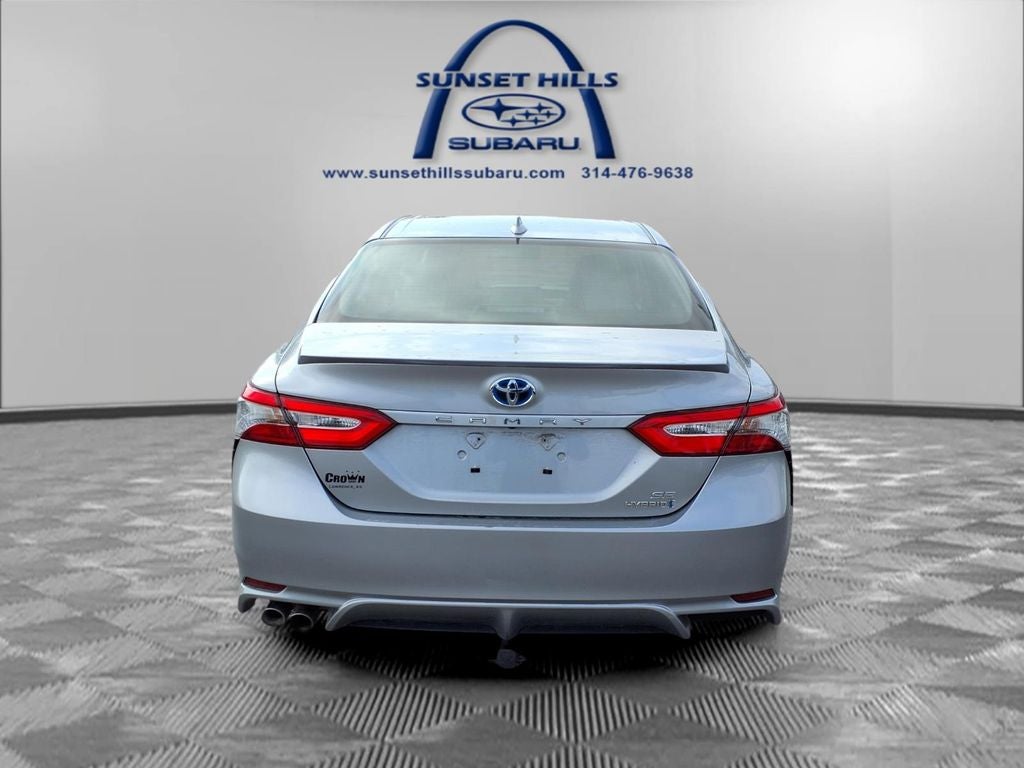 2019 Toyota Camry Hybrid Hybrid SE