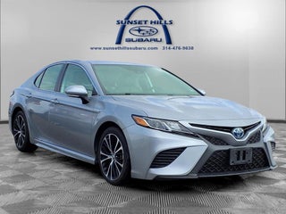 2019 Toyota Camry Hybrid Hybrid SE