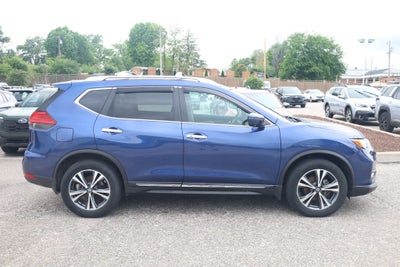 2017 Nissan Rogue SL