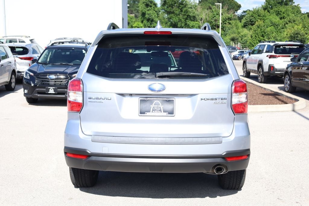 2016 Subaru Forester 2.5i Touring
