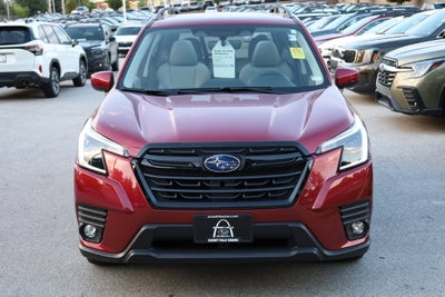 2024 Subaru Forester Premium