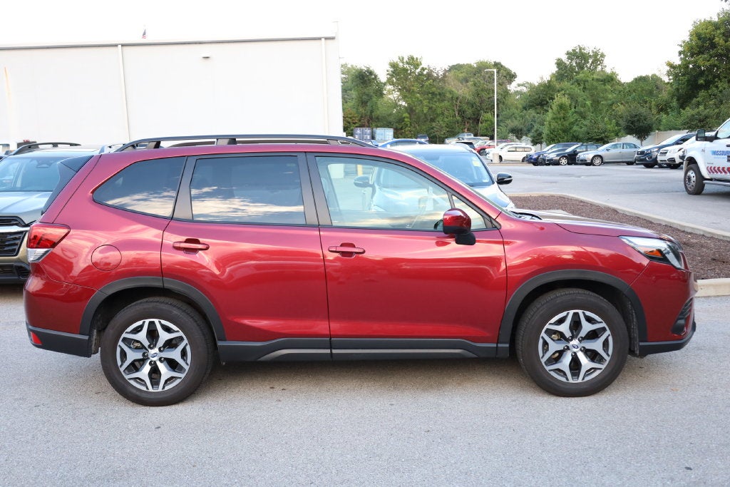 2024 Subaru Forester Premium
