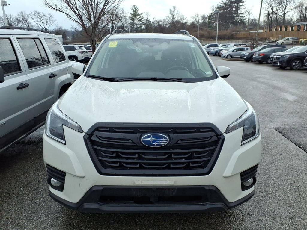 2022 Subaru Forester Premium