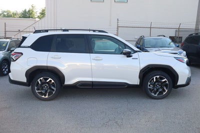 2025 Subaru Forester Limited Hybrid