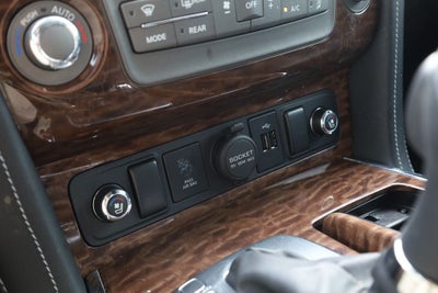 2020 Nissan Armada Platinum