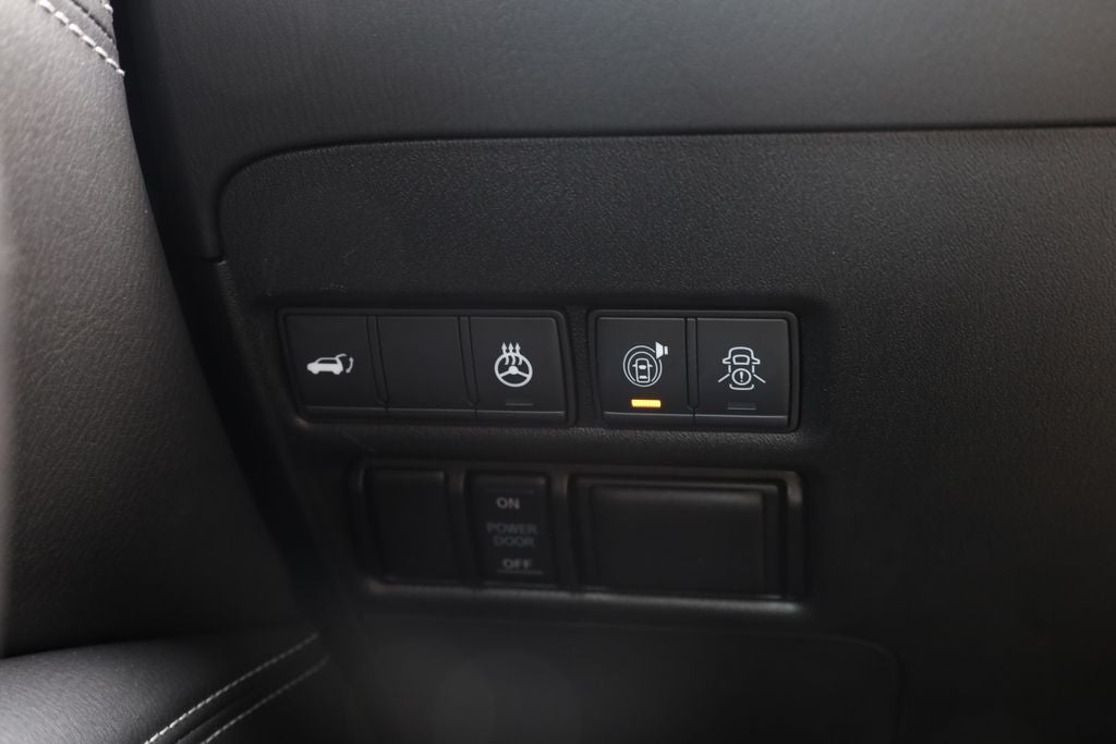 2020 Nissan Armada Platinum