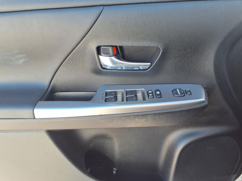 2017 Toyota Prius v Four