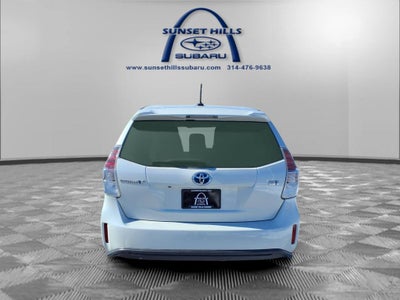 2017 Toyota Prius v Four