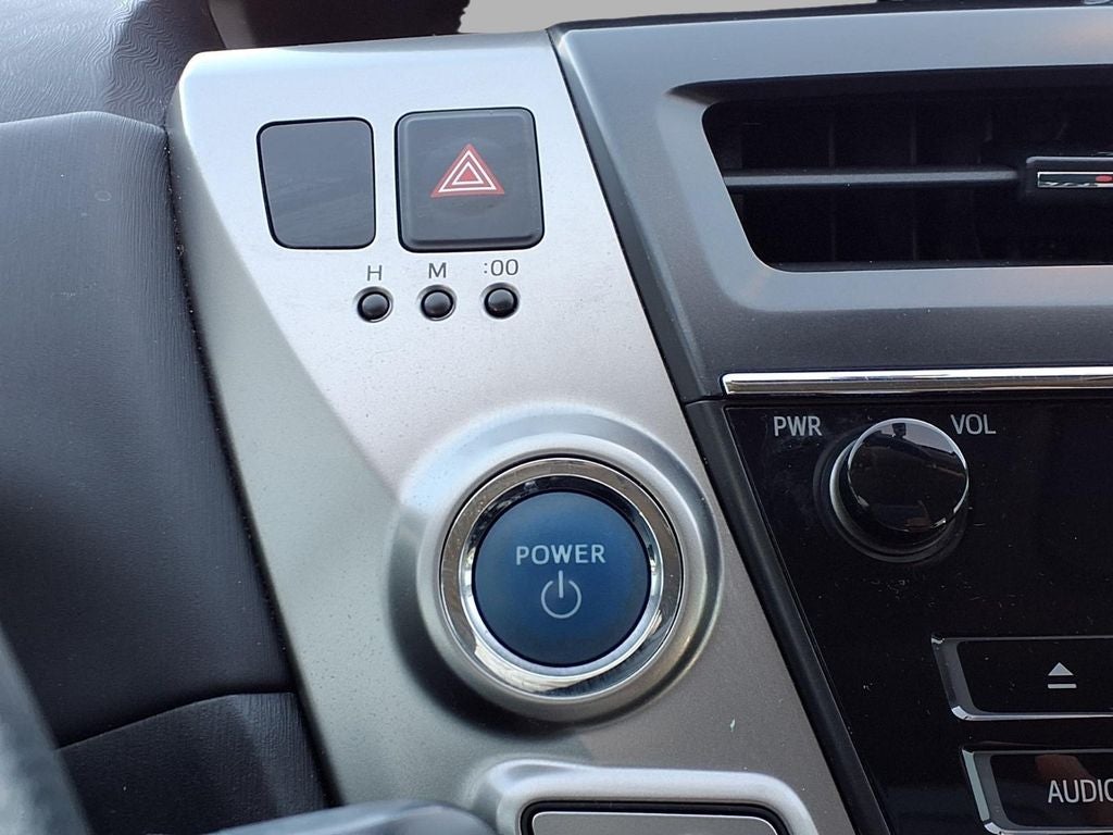 2017 Toyota Prius v Four