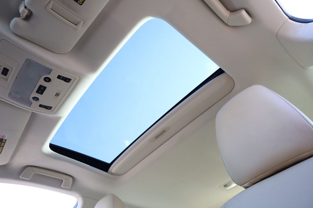 2013 Lexus ES 300h Hybrid