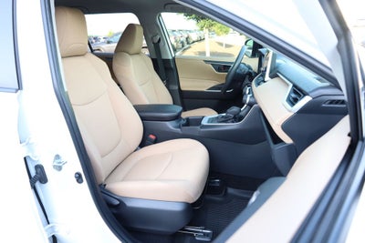 2023 Toyota RAV4 Hybrid LE