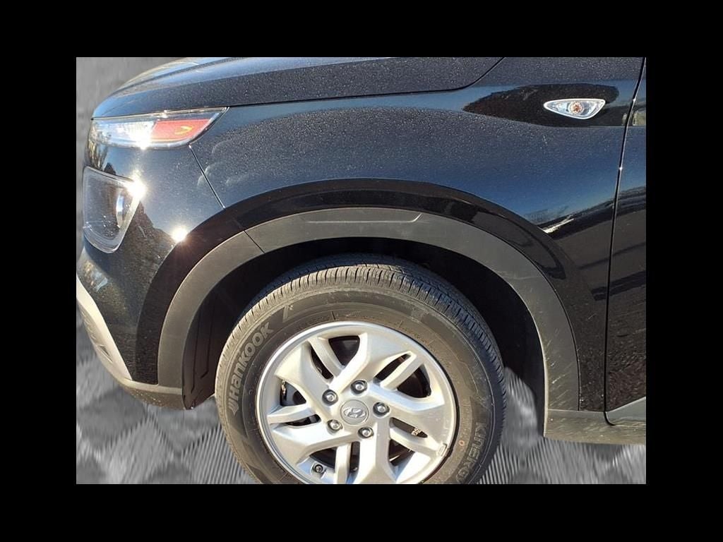 2022 Hyundai Venue SE