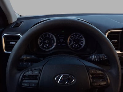 2022 Hyundai Venue SE