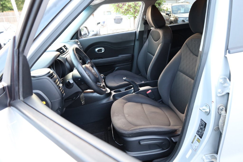 2015 Kia Soul Base