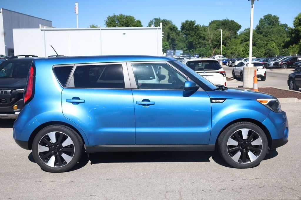 2019 Kia Soul +