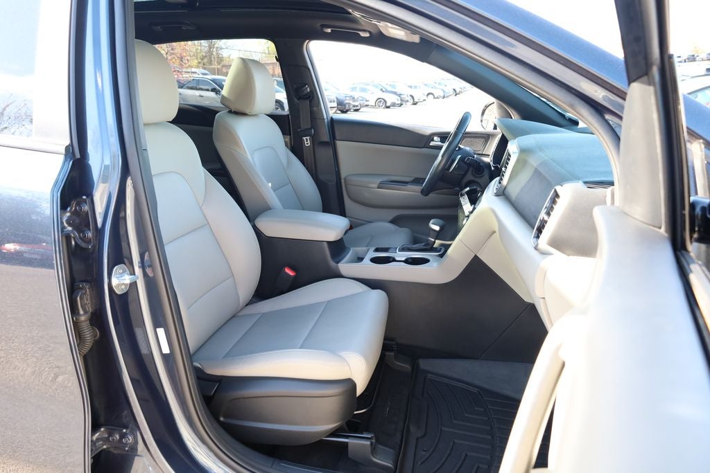 2022 Kia Sportage Nightfall
