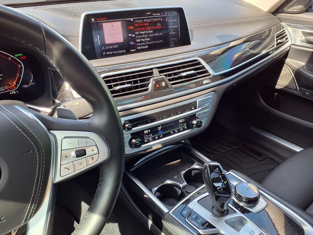 2022 BMW 7 Series 750i xDrive