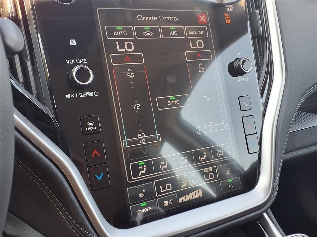 2025 Subaru LEGACY Premium