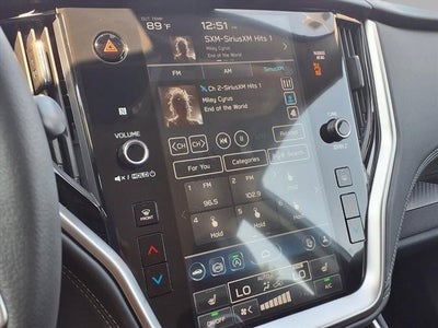 2025 Subaru LEGACY Premium