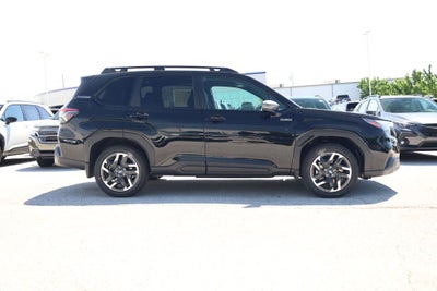 2026 Subaru FORESTER Premium Hybrid