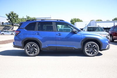 2026 Subaru FORESTER Premium Hybrid