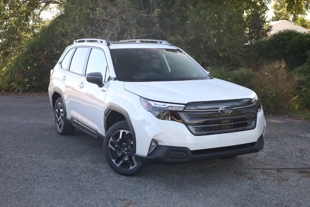 2026 Subaru FORESTER Premium Hybrid
