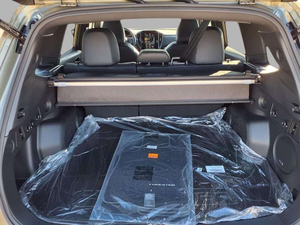 2025 Subaru FORESTER Limited