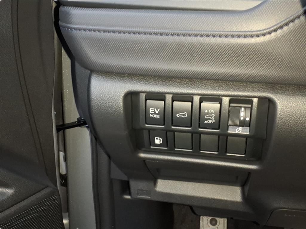 2025 Subaru FORESTER Limited Hybrid